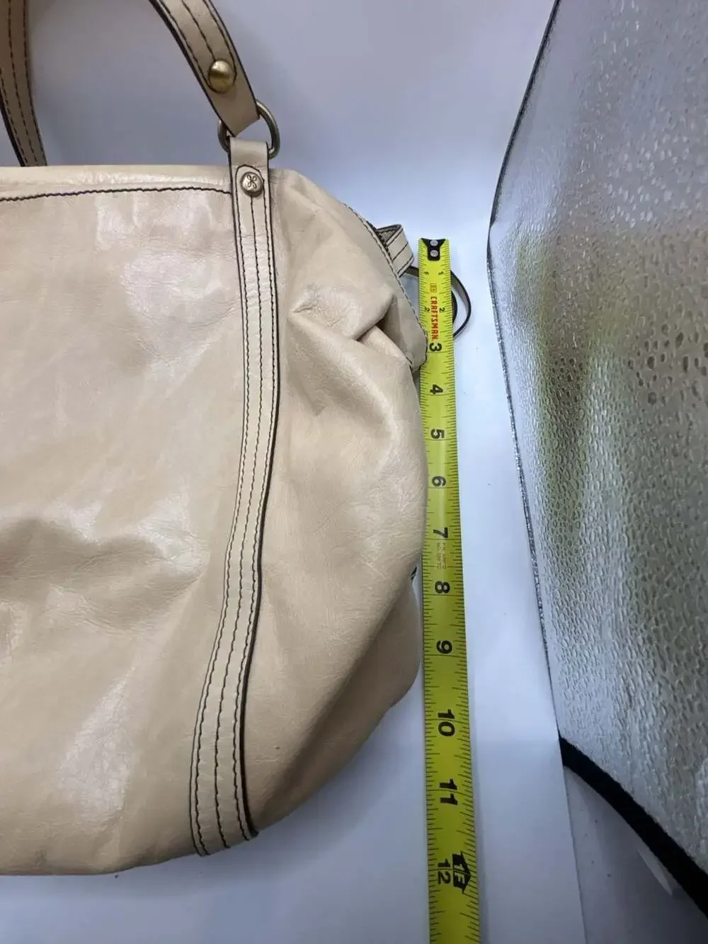 Hobo Flourish Beige Leather Shoulder Bag Tote Handbag